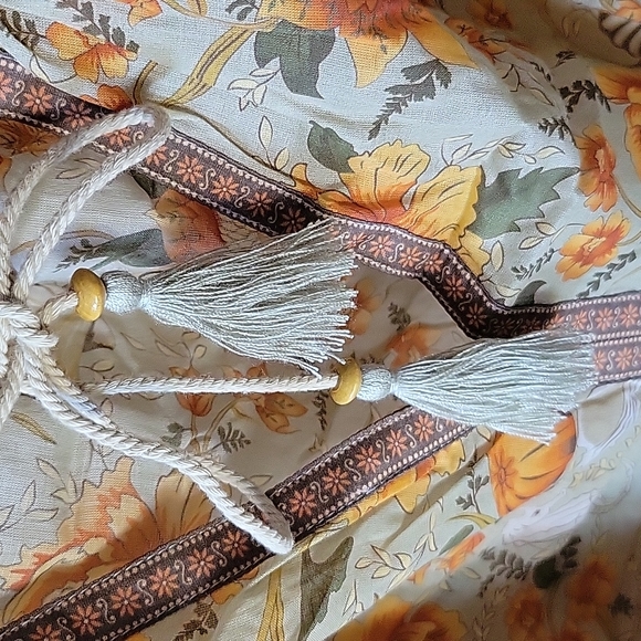 SPELL New without tags Seashell blouse S - Picture 8 of 9